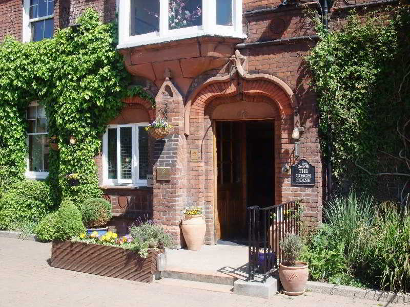 Harefield Manor Hotel Romford Esterno foto